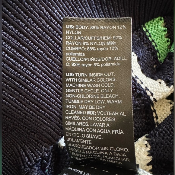 WHBM Long Sleeve Stripe V-Neck Pullover Sweater Crochet knit Size Medium - Picture 11 of 12